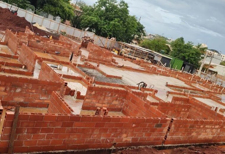 Construção Casas/Prédios